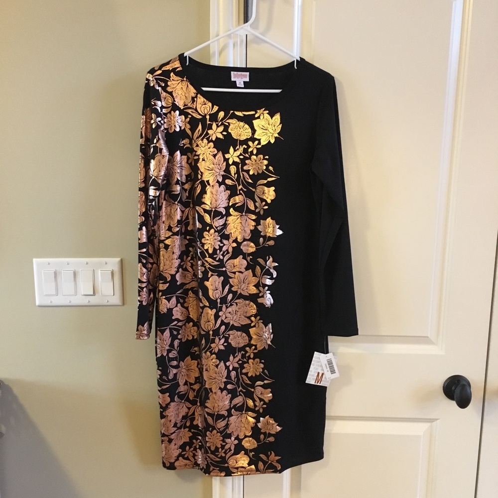 LuLaRoe Medium Elegant Debbie BNWT Under Retail!!